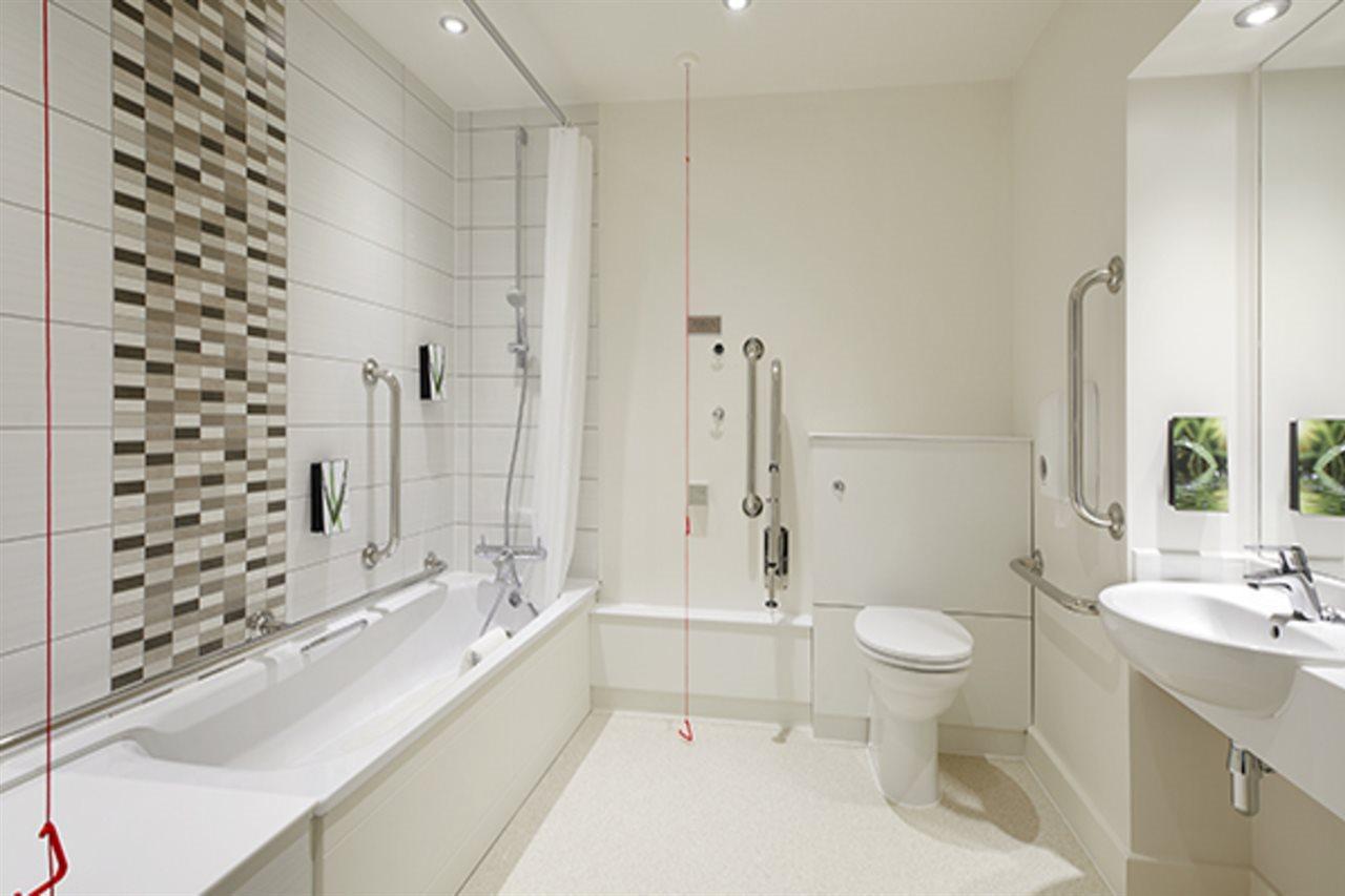 Premier Inn Premier Inn Bagshot Luaran gambar